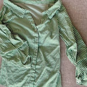 Bottom up shirt off shoulder